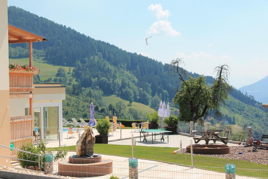 Panoramadorf Saualpe Hotel Eberstein Kültér fotó